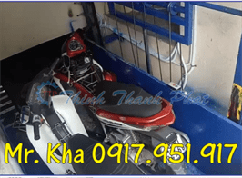 Bàn nâng xe máy thủy lực