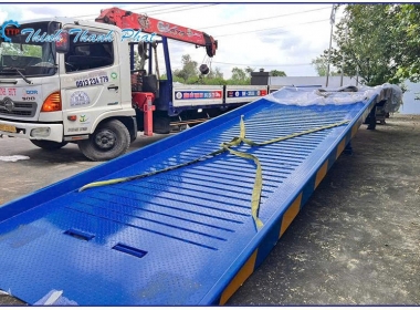 CẦU XE NÂNG ĐÓNG RÚT HÀNG TỪ CONTAINER DÀI  12.5m