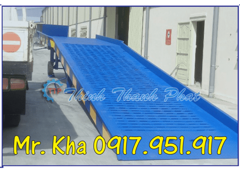 CẦU XE NÂNG (FORKLIFT RAMP)
