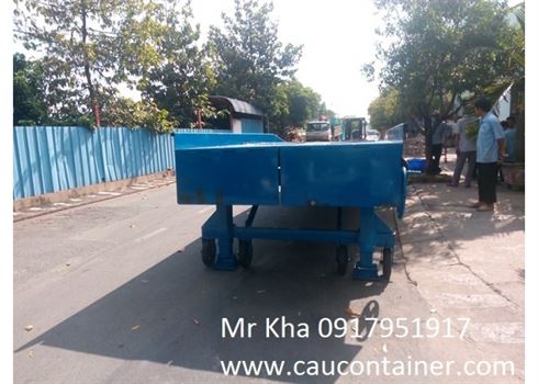 CẦU XE NÂNG - CẦU LÊN CONTAINER