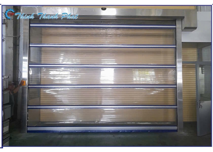 CỬA CUỐN NHANH TRONG SUỐT