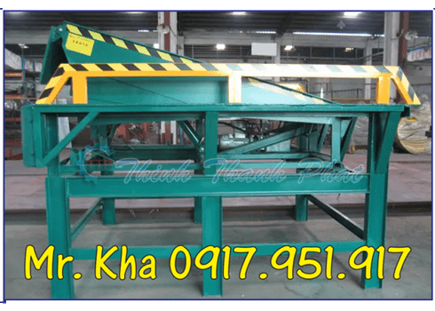 SÀN NÂNG THỦY LỰC NGOÀI TRỜI TTP-02