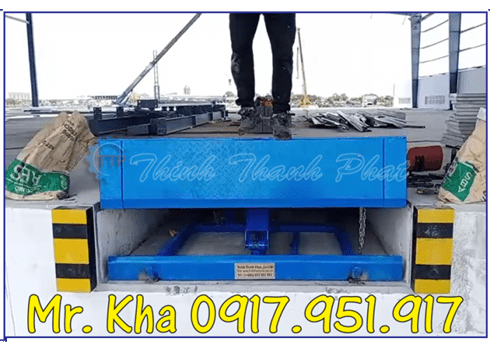 SÀN NÂNG CƠ KHÍ - DOCK LEVELER KÉO TAY