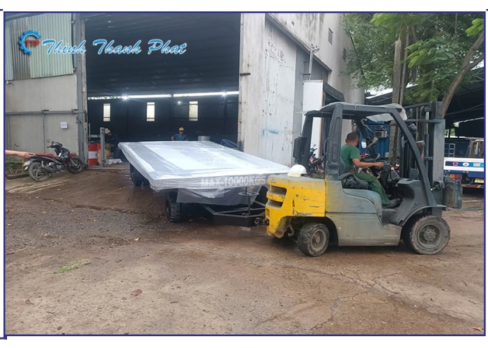 XE KÉO NỘI BỘ NHÀ XƯỞNG